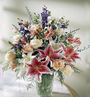 Randolph Florist | Lovely Vase
