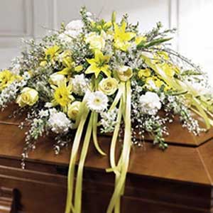 Randolph Florist | Lovely Casket Spray